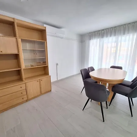 Playa Del Cura Apartment *